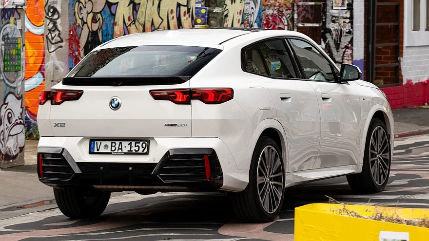 Нынешний BMW X2 (U10)