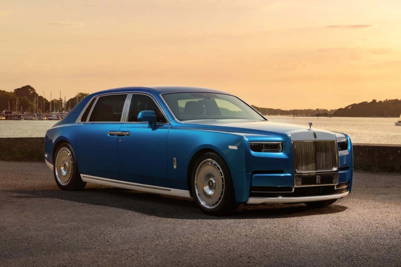 Rolls-Royce подготовил &laquo;сухопутную яхту&raquo;: представлен Phantom Regatta