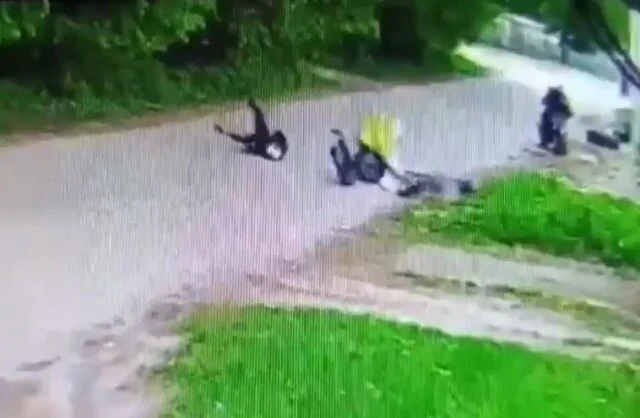  В Феодосии подросток на питбайке сбил женщину на велосипеде