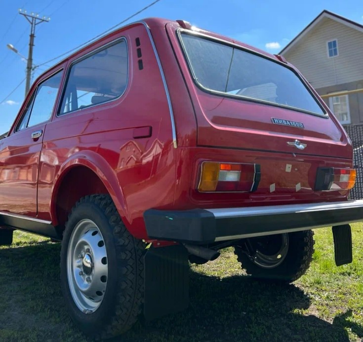 В России старую &amp;#171;Ниву&amp;#187; продают за 30 миллионов рублей