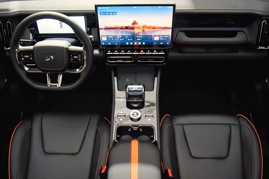 Бензиновый Jetour Freedom 7 Plus