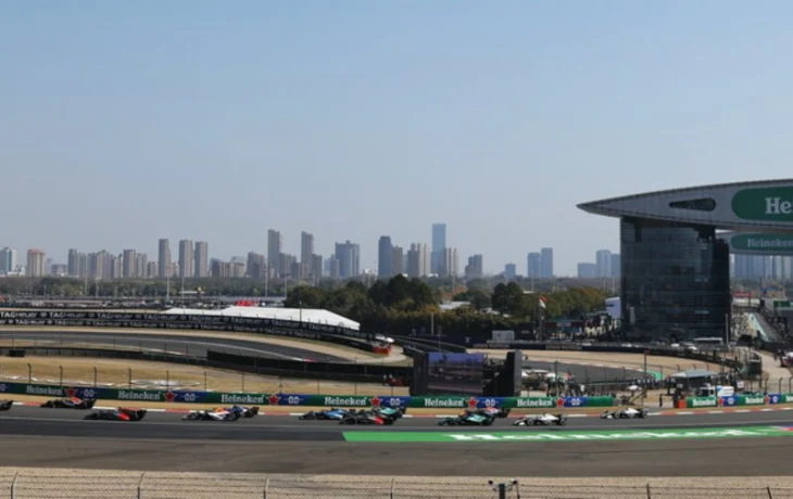 Трансляция гонки Формулы 1 в Китае