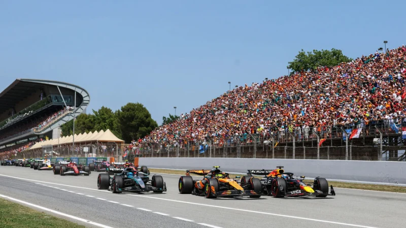 Стефано Домени&kappa;али уточнил свои слова о возможном сокращении гонок Ф1