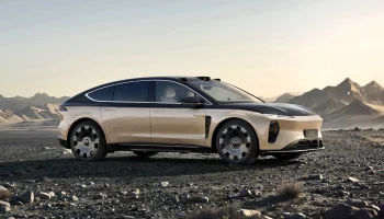 Замахнувшийся на Mercedes-Maybach седан Nio ET9 стал ещё роскошнее