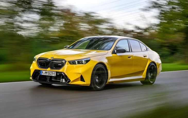 Двигатель V8 на BMW M5 потерял 41 л.с. после перехода на Euro 7