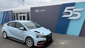 TMS представила новую гоночную Lada Iskra TMS