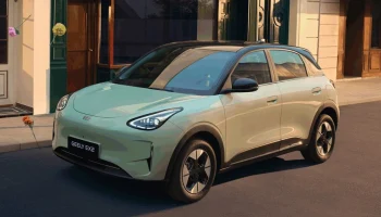 Электрический хэтчбек Geely EX2 едет в Россию