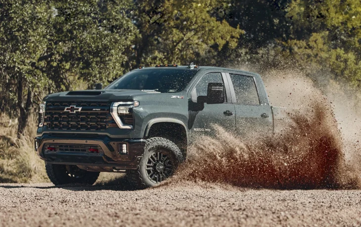 GM анонсировал новый турбодизель V8 Duramax для Chevrolet Silverado HD и GMC Sierra HD