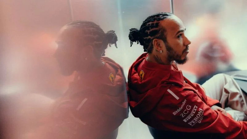 &laquo;До этого ещё далеко&raquo;. Хэмилтон сделал интересное заявление о контракте с Ferrari