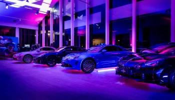 Планы Alpine: уход от конкуренции с Porsche, заморозка новинок, покорение Америки