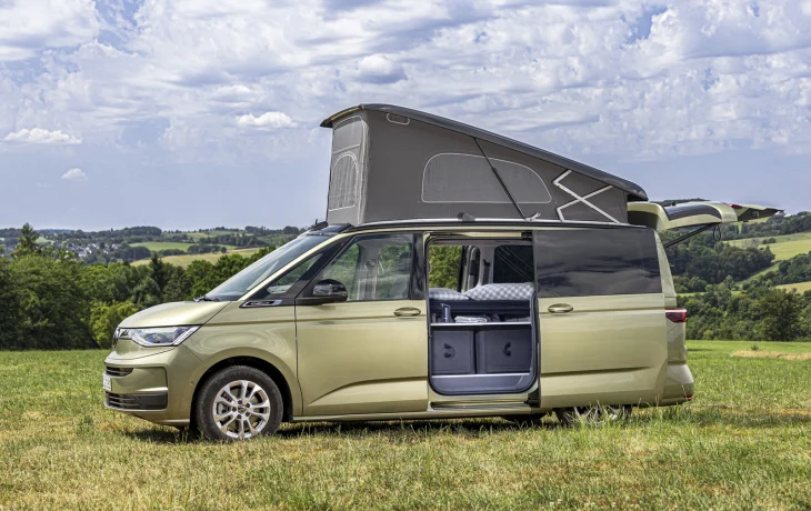 Volkswagen показал предвестников новых кемперов California Beach и ID. California Cruise