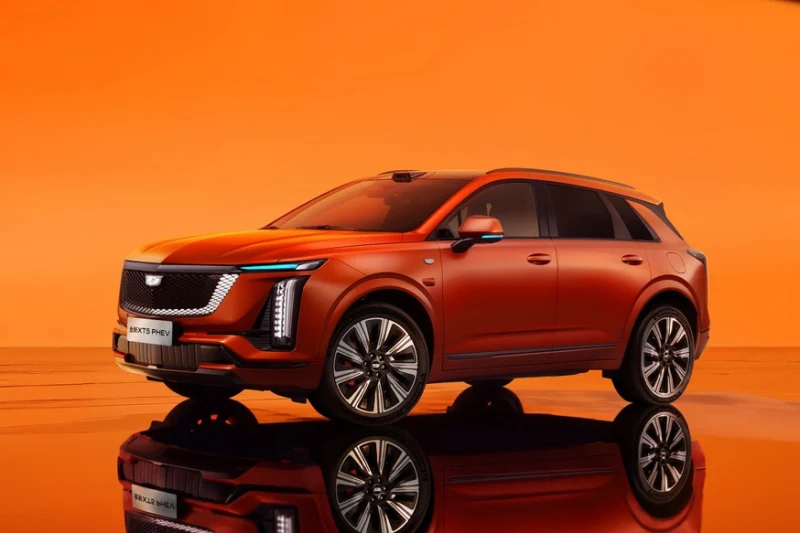 &laquo;Второй&raquo; Cadillac XT5 с новой начинкой: скоро в продаже