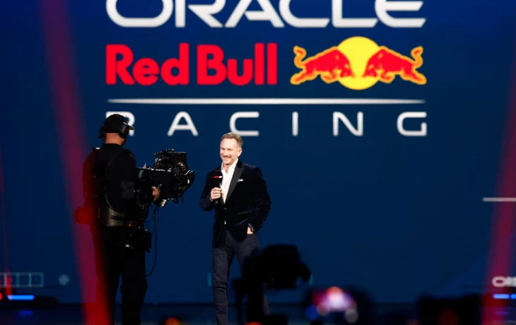 Ностальгия и грусть о прошлом: 20 лет работы Хорнера в Red Bull Racing в фотографиях