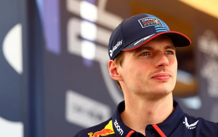 &laquo;Побеждают с Mercedes, а не с Aston Martin&raquo;. Вильнёв предупредил Ферстаппена