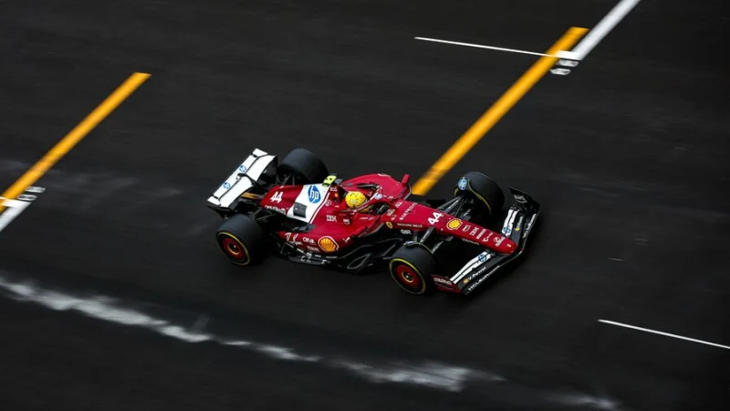 Льюис Хэмилтон: Мы попытались улучшить машину, но сделали её хуже