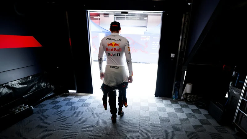 &laquo;Черный день, борьба за титул окончена&raquo;. Хельмут Марко &ndash; об аварии Ферстаппена