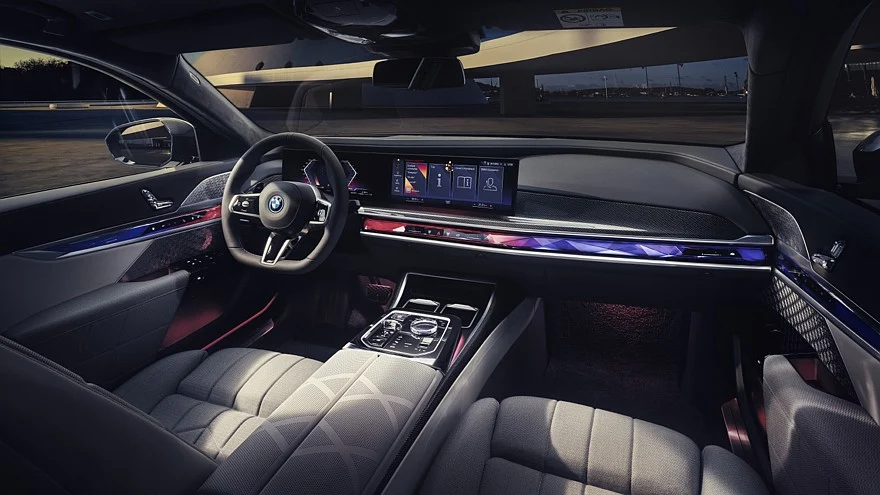 Нынешняя BMW 7 Series