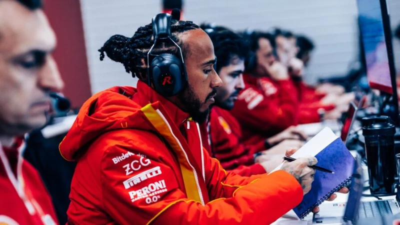 &laquo;Это всё понты&raquo;. Алексей Попов посоветовал Хэмилтону заниматься своим делом