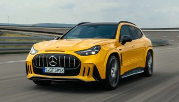 Конкурент Porsche Cayenne: рассекречен новый кроссовер Mercedes-AMG GT