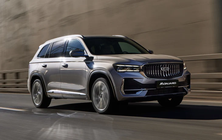 Geely обновила базовую версию кроссовера Monjaro в РФ, цена известна