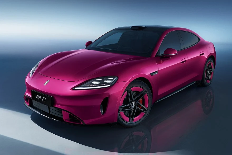 Седан Shangjie Z7