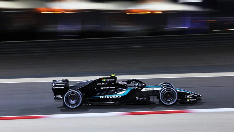 Mercedes устроила разгром соперникам в финальный день тестов Ф1 в Бахрейне