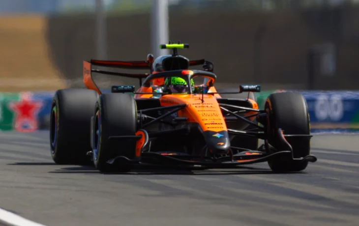 &laquo;Когда отстаёшь, можно придумать всякое&raquo;. Норрис опроверг теорию Хэмилтона