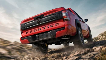 Рамный пикап Nissan Frontier обзавёлся юбилейной спецверсией