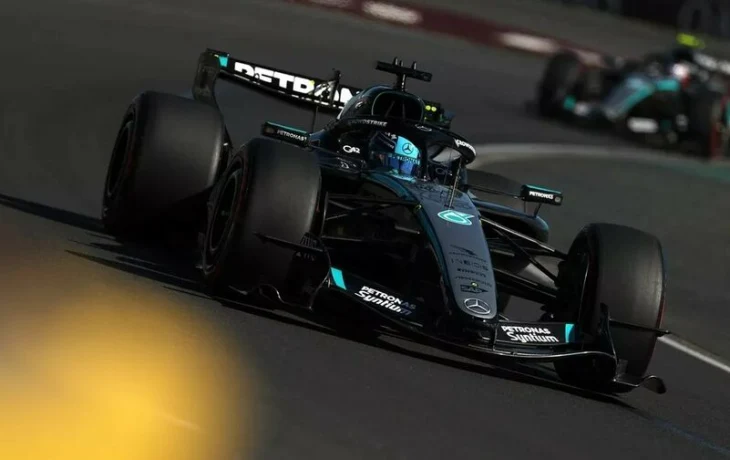 Реальная сила Mercedes и загадка Red Bull: анализ длинных серий в пятницу в Мельбурне