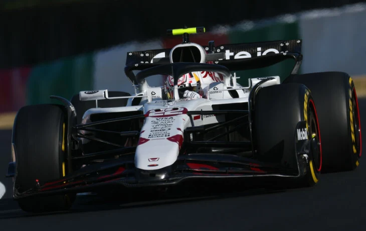 &laquo;Могло быть и лучше&raquo;. Цунода подвёл итоги первого дня в качестве пилота Red Bull