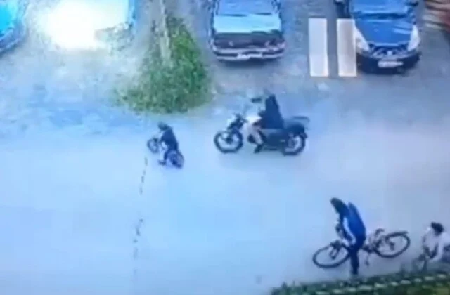  В Карелии пьяный подросток на мопеде сбил 5-летнего мальчика на беговеле