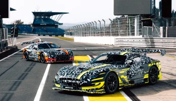 Mercedes-AMG готовит два хардкорных спорткара: трековый GT3 и дорожный GT Black Series