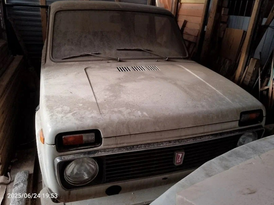 &amp;#171;Капсула времени&amp;#187;: в России за 7 миллионов рублей продают старую &amp;#171;Ниву&amp;#187; без пробега