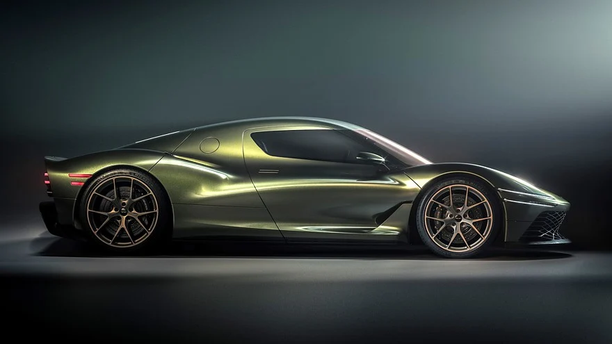 Genesis Magma GT