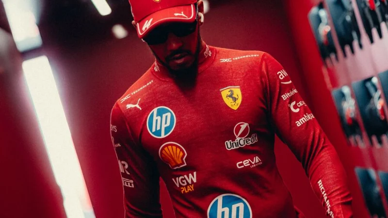 Льюис Хэмилтон: Мне не хватало темпа по сравнению с машинами впереди