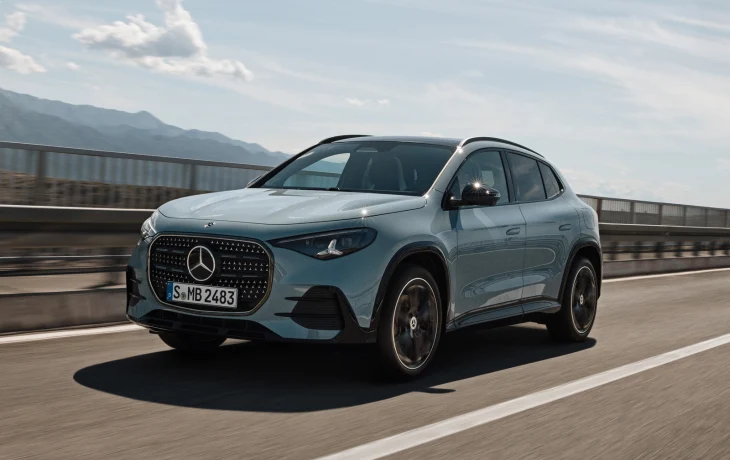 Новый кроссовер Mercedes-Benz GLA получил несколько вариантов техники. Цены известны