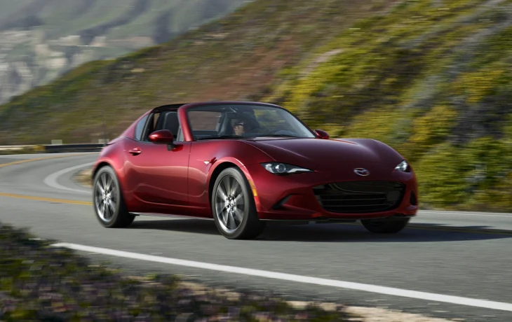Mazda может перевести MX-5 на электротягу, хотя вариант с ДВС останется