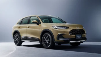 Обновлённый кроссовер Honda ZR-V для Японии: теперь только гибрид, есть &laquo;внедорожная&raquo; версия