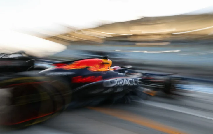 Первый день зимних тестов Ф1 в Бахрейне: Состав участников и трансляция