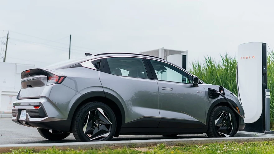 Mitsubishi Eclipse Sportback EV