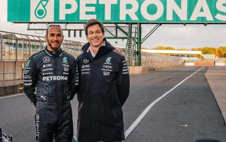 Тото Вольф согласен с ужесточением штрафов за нецензурную брань