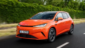 BYD Dolphin G представлен в Европе в двух вариантах мощности