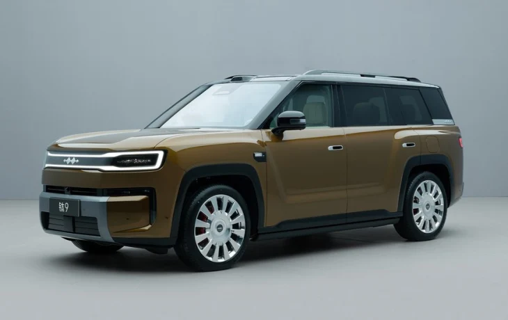 Роскошный кроссовер FangChengBao Tai 9 от BYD готовится к старту продаж