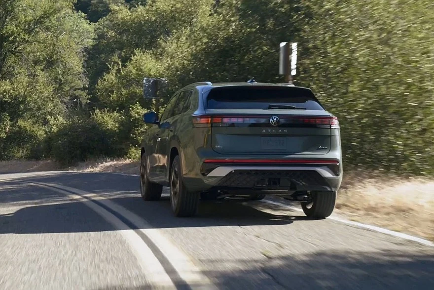 Новый Volkswagen Atlas Cross Sport