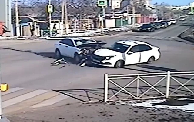  ДТП на перекрестке в Старом Осколе: оба водителя ехали на красный