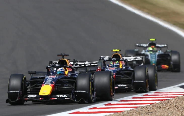 Red Bull отказалась от нового антикрыла после двух опасных отказов