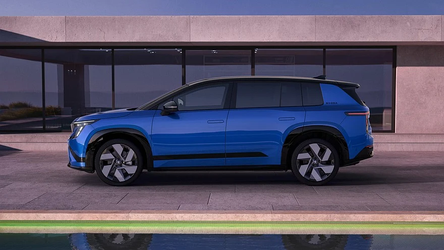 На фото: кроссовер Skoda Peaq Sportline