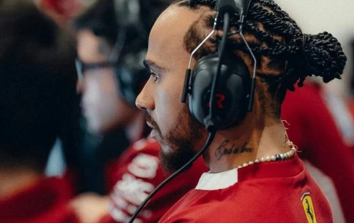 Льюис Хэмилтон: Надеюсь, через 20 лет в Формуле 1 будут двигатели V10