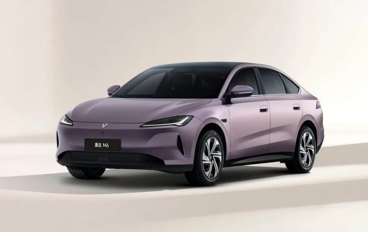 Седан Jetta M6 показался на официальных изображениях