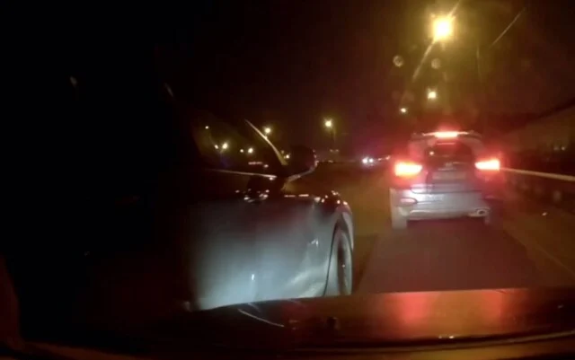  ДТП в Подмосковье: водитель автомобиля BMW пытался повернуть направо с левой полосы